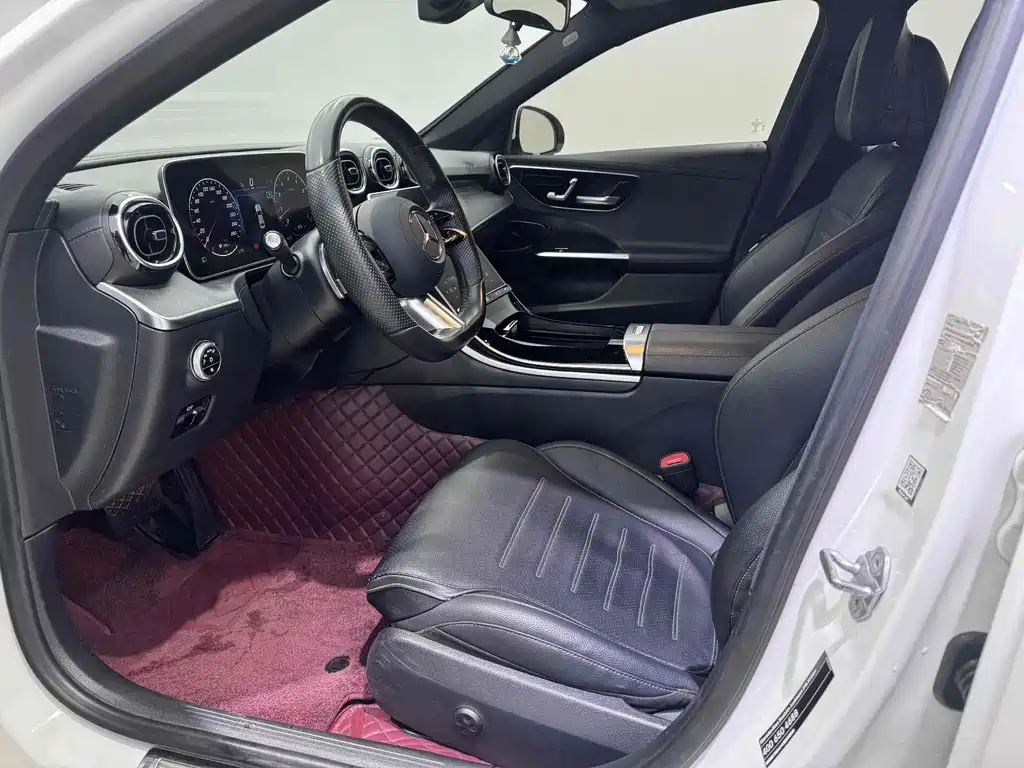 Mercedes-Benz C-Class — миниатюра 4