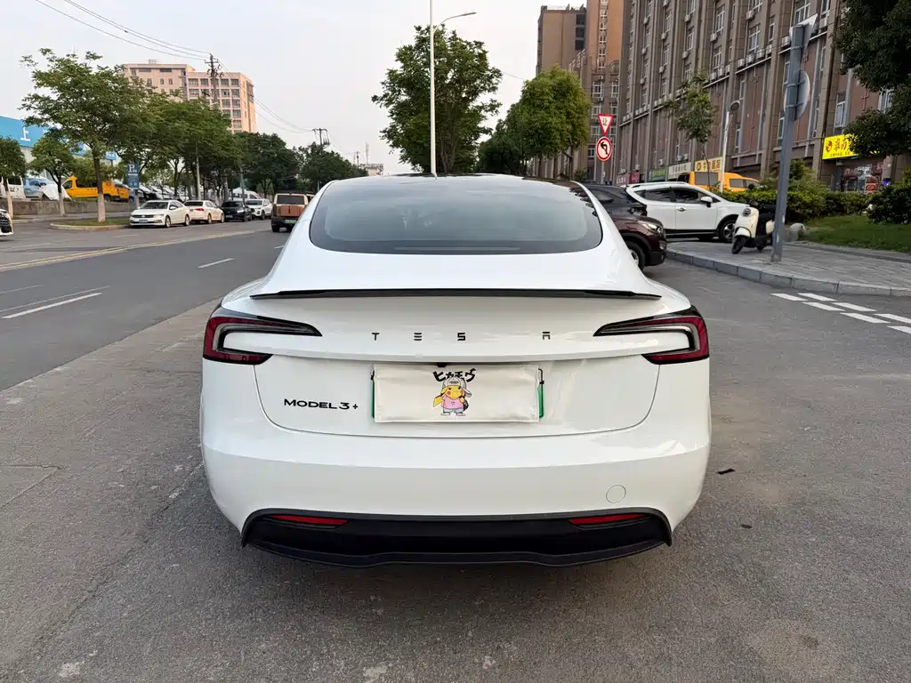Tesla Model 3 — фотографии объявления, Фото 13