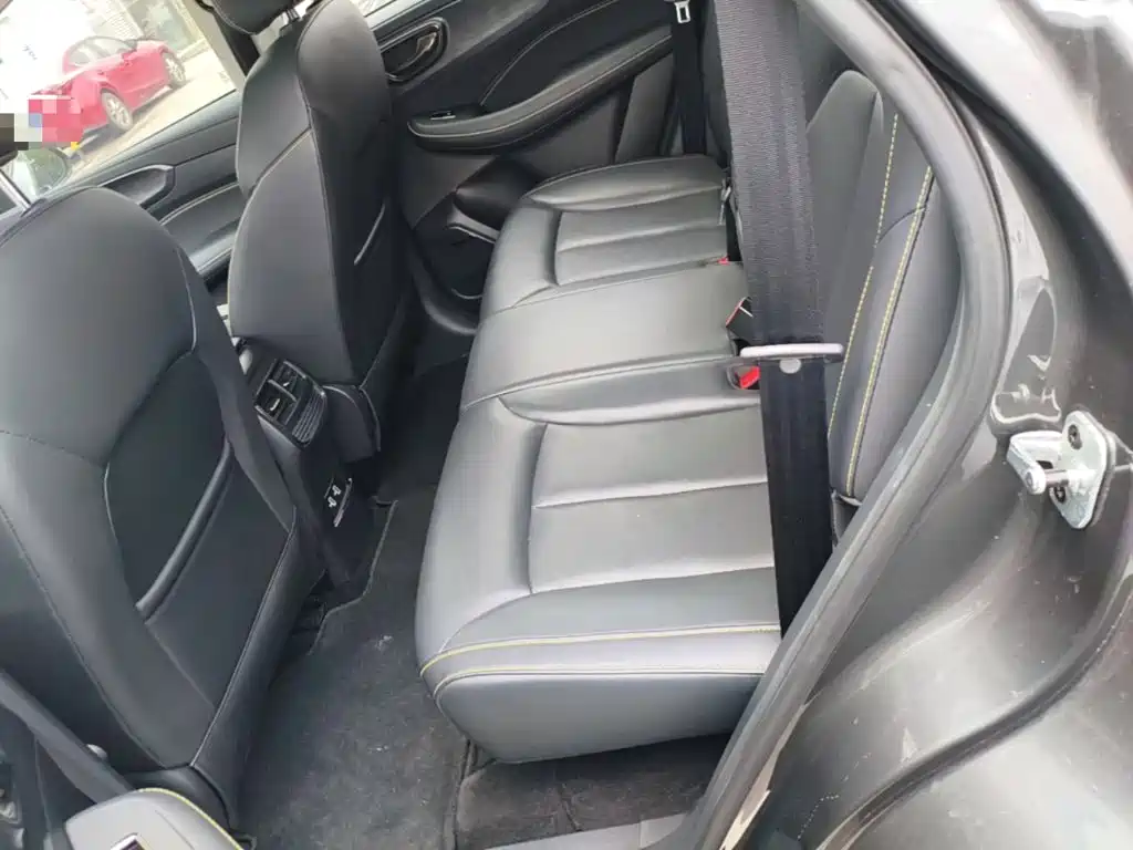 Roewe RX5 New Energy — миниатюра 22
