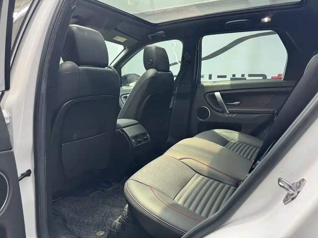 Land Rover Discovery Sport — миниатюра 14