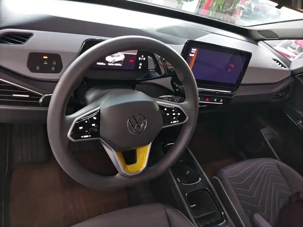 Volkswagen ID.3 — миниатюра 10