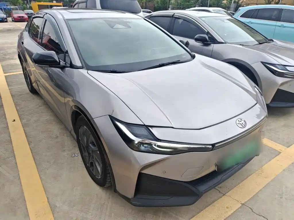 Toyota bZ3 — миниатюра 4