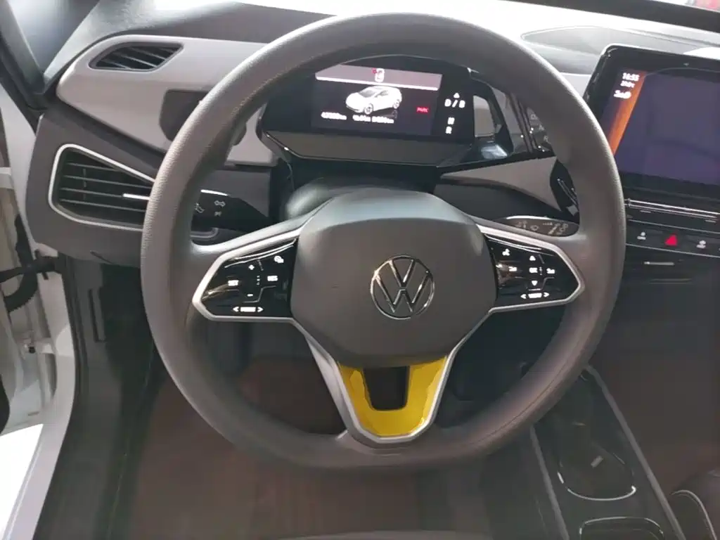 Volkswagen ID.3 — миниатюра 11