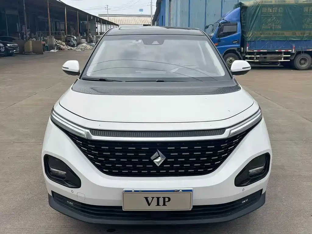 Baojun RM-5 — миниатюра 2