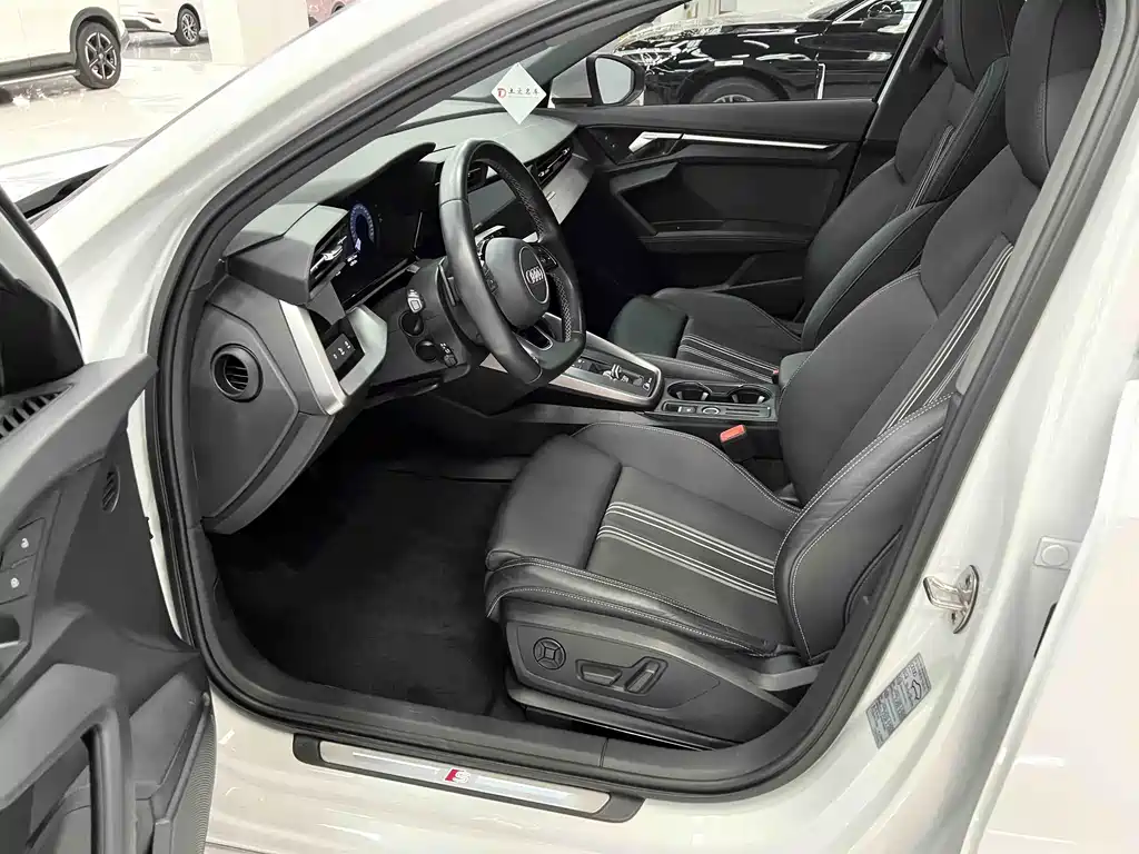 Audi A3 2023 Sportback 35 TFSI Fashion Sport