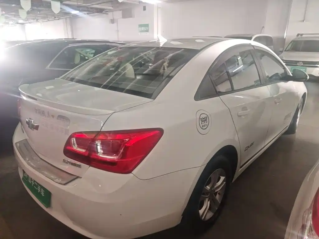 Chevrolet Cruze — миниатюра 7