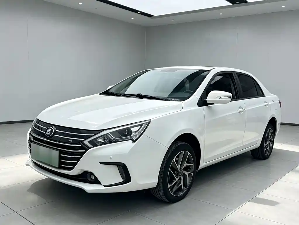 BYD Qin NEV — миниатюра 7