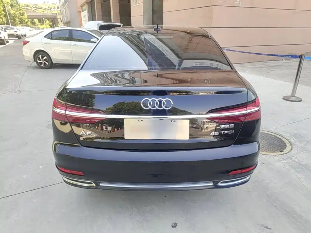Audi A6L — миниатюра 6