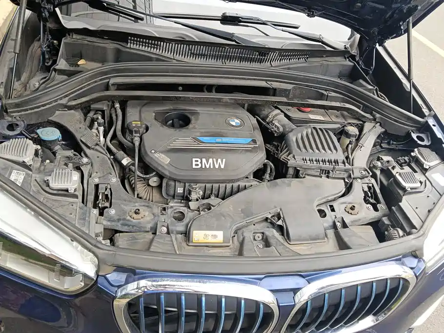 BMW X1 New Energy — миниатюра 9