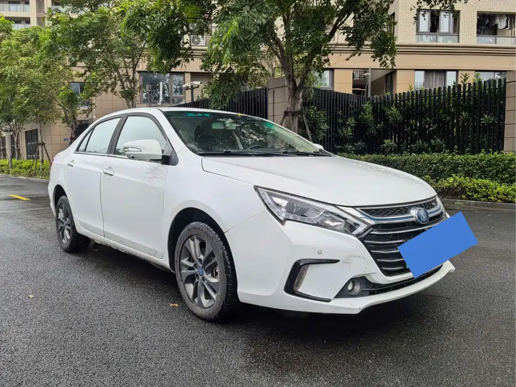 BYD Qin NEV — миниатюра 9