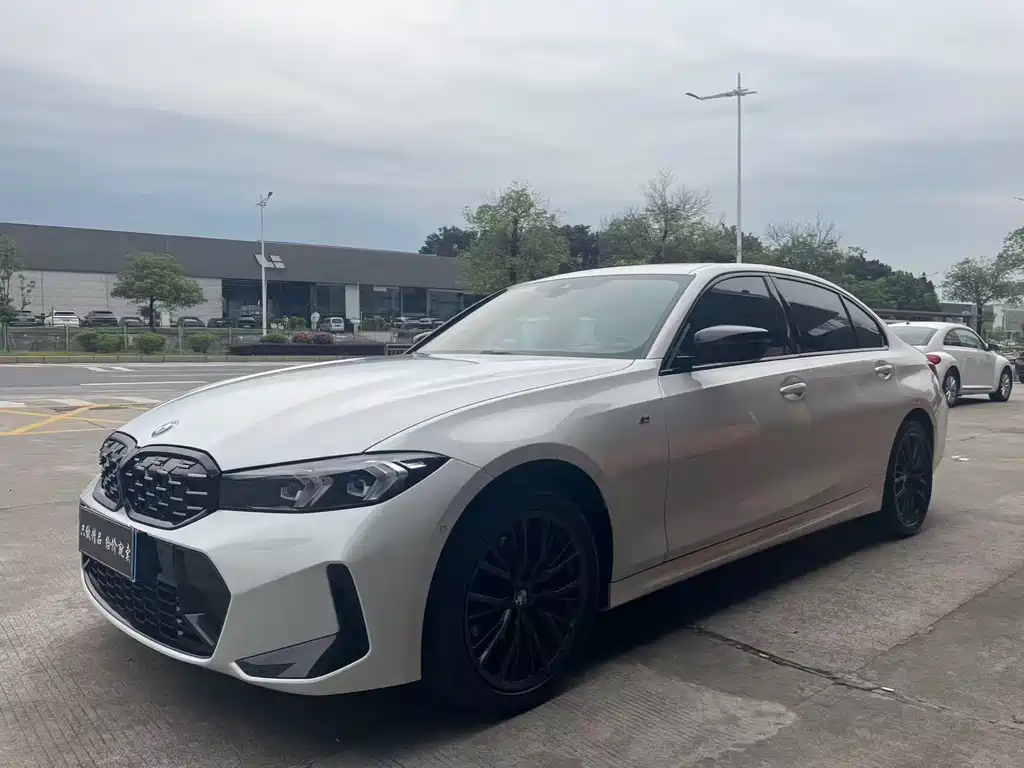 BMW 3 Series 2023