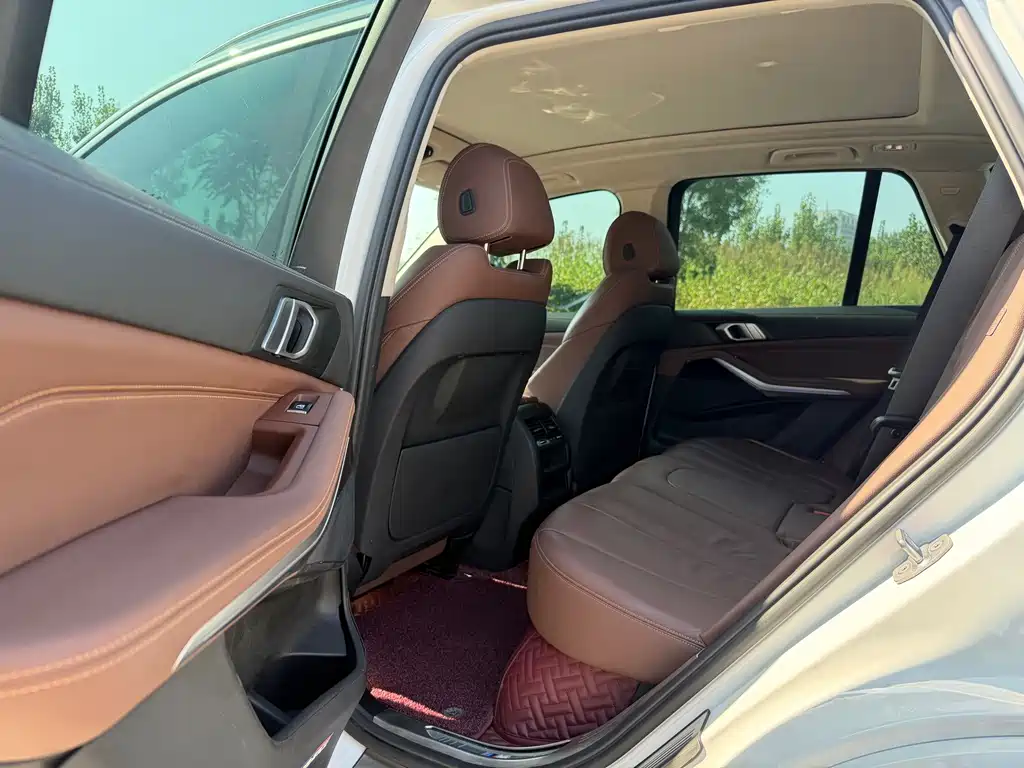 BMW X5 (Import) — миниатюра 9