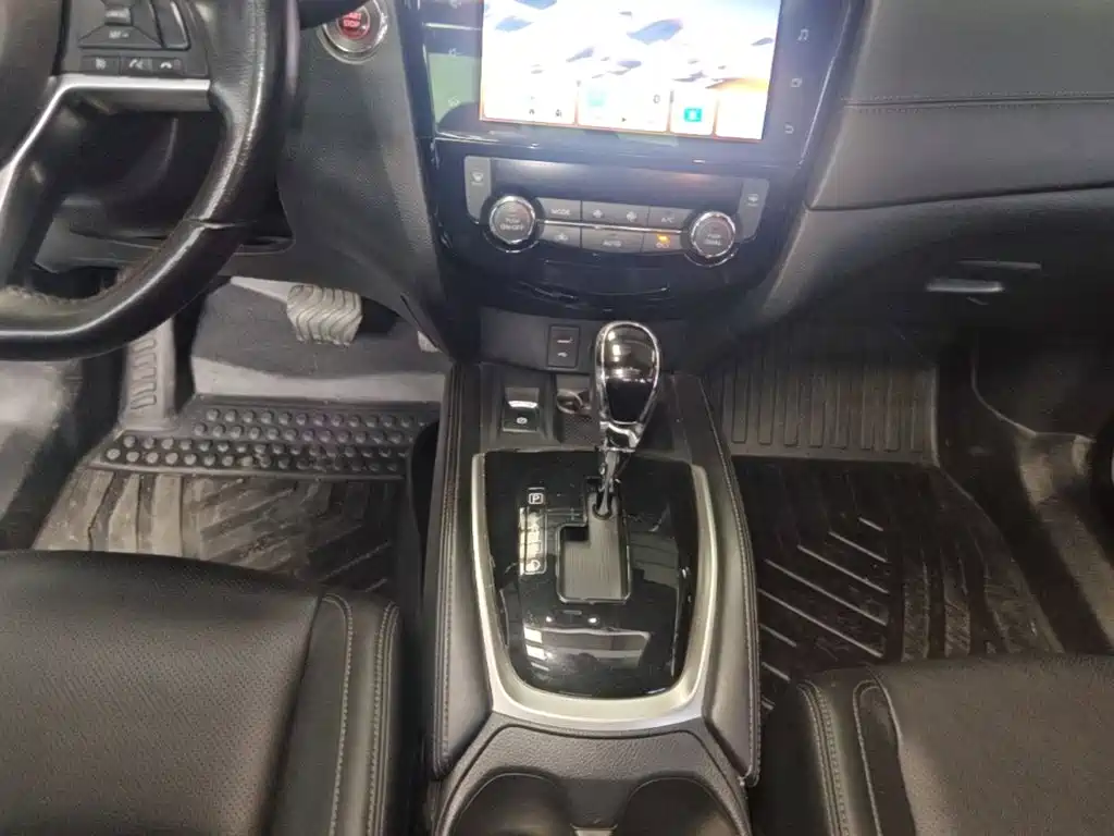 Nissan X-Trail — миниатюра 14