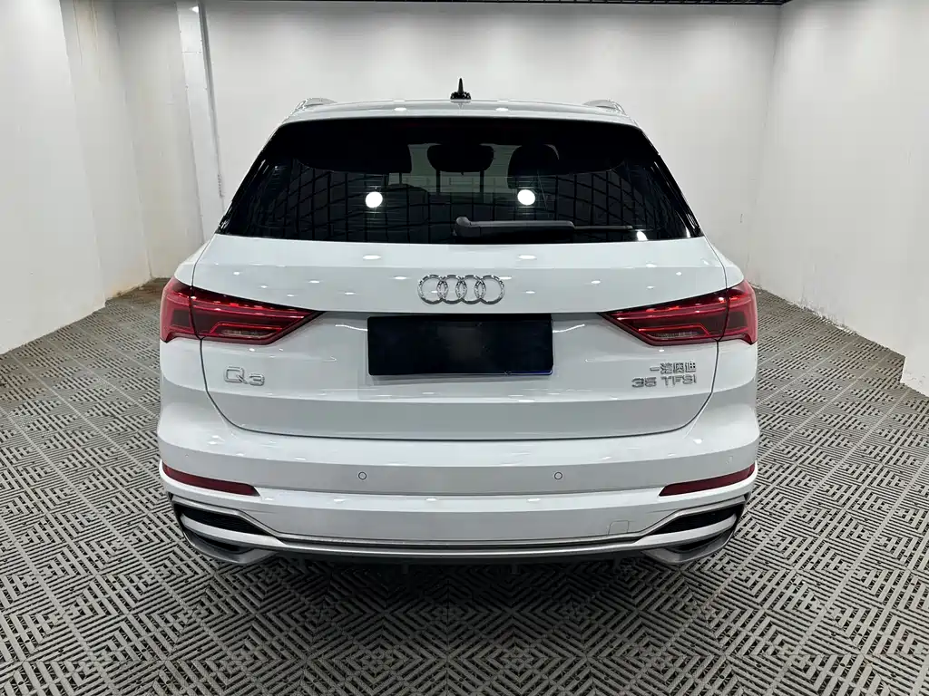 Audi Q3 2022 35 TFSI Fashion