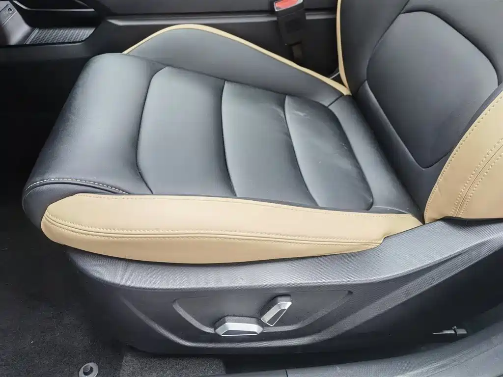 GEELY AUTOMOBILE GEELY ICON