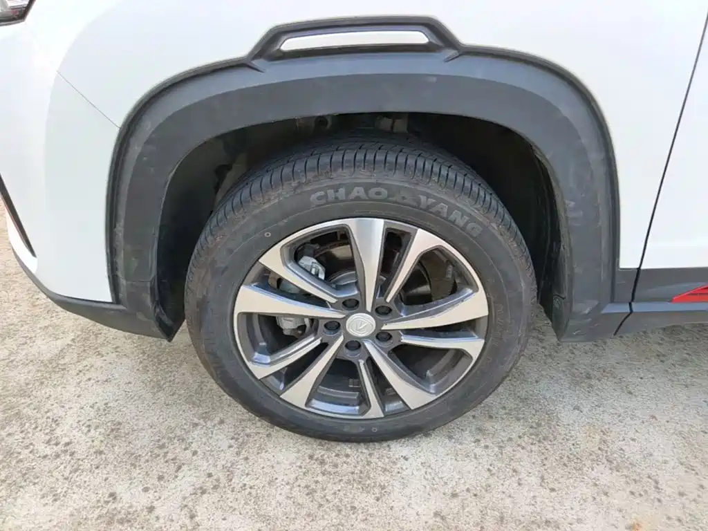 Changan CS35PLUS — миниатюра 23