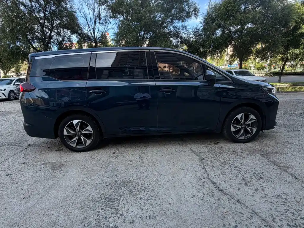 GAC Motor Trumpchi M6 — миниатюра 7