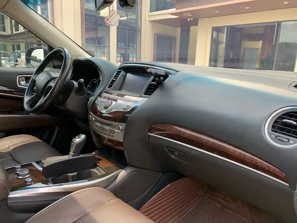 Infiniti QX60 (Import) — миниатюра 28