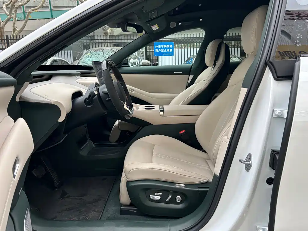 XIAOMI CAR XIAOMI YU7