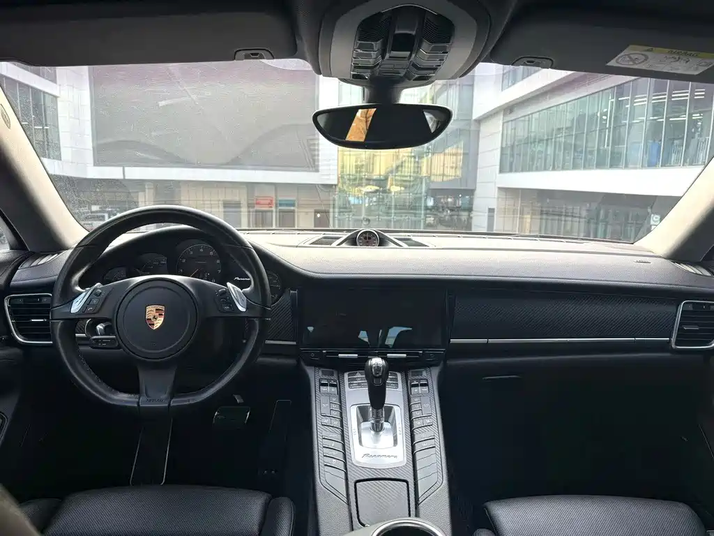 Porsche Panamera — миниатюра 4