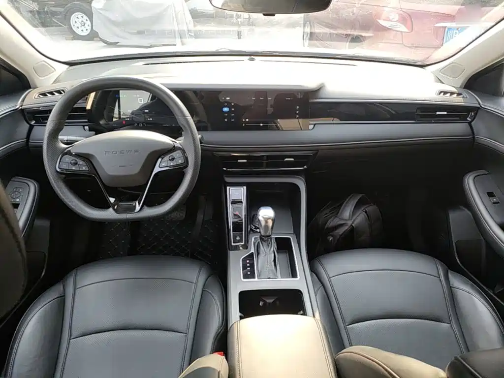 Roewe i5 — миниатюра 10