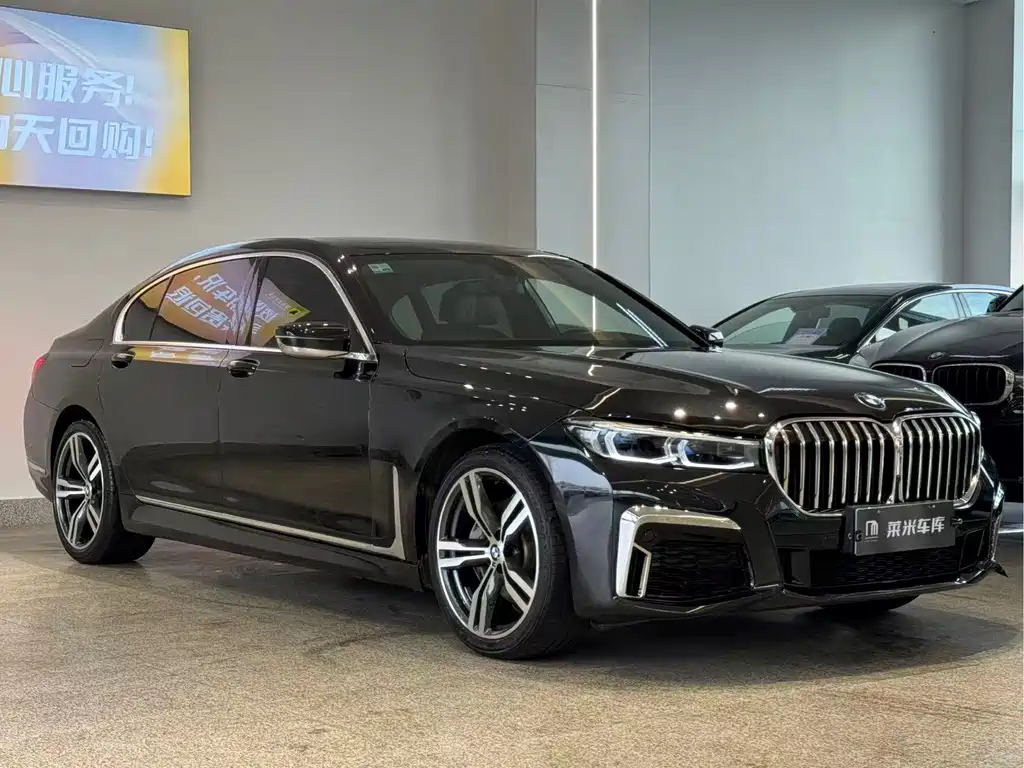 BMW 7 Series — миниатюра 3