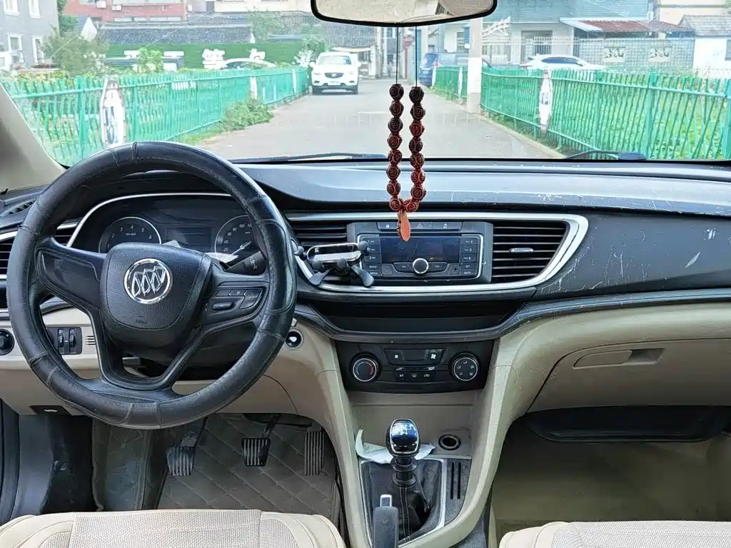 Buick Excelle — миниатюра 10