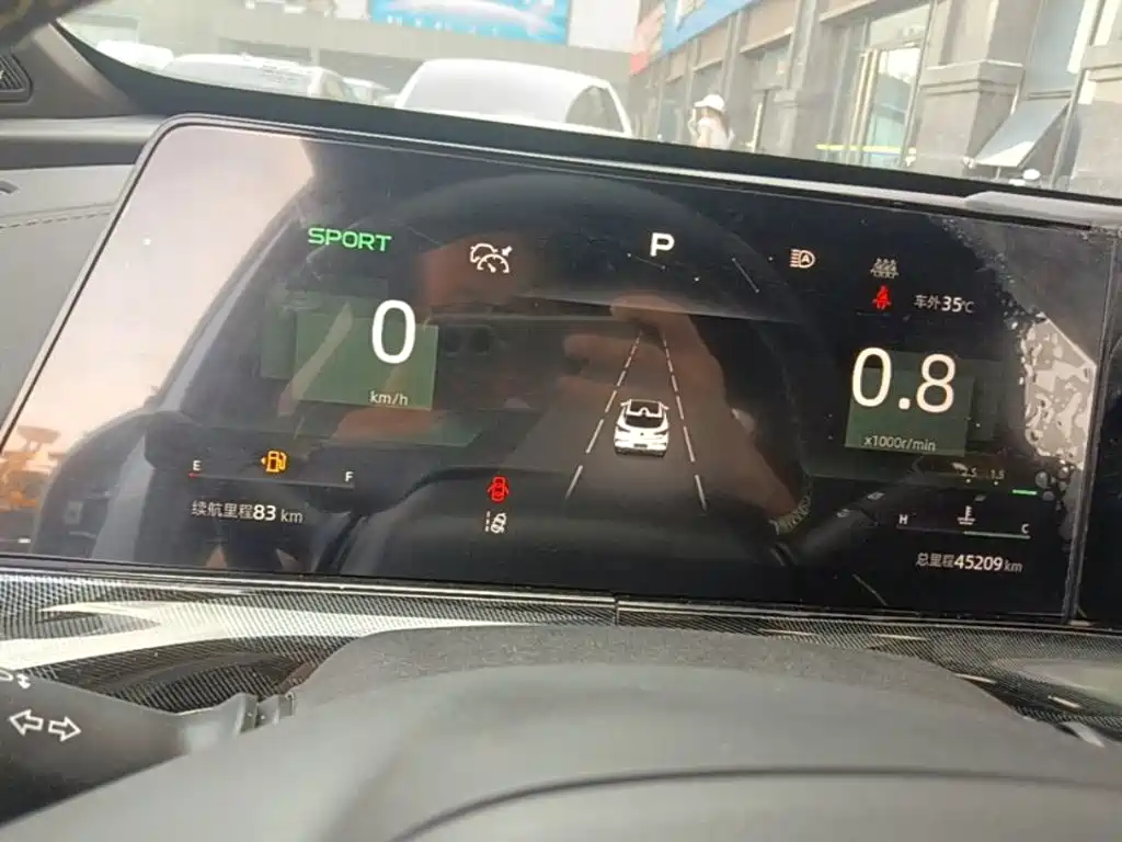 Changan UNI-T — миниатюра 12