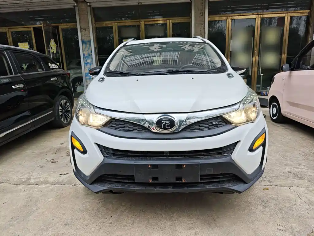 BYD Yuan — миниатюра 3