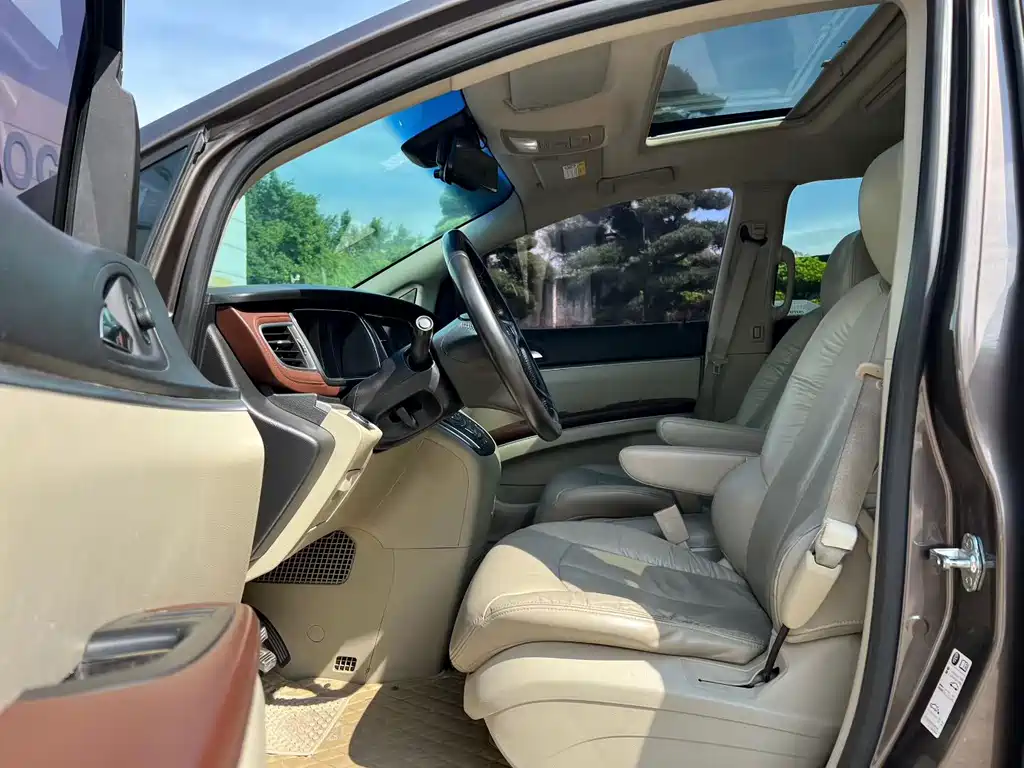 Buick GL8 — миниатюра 4