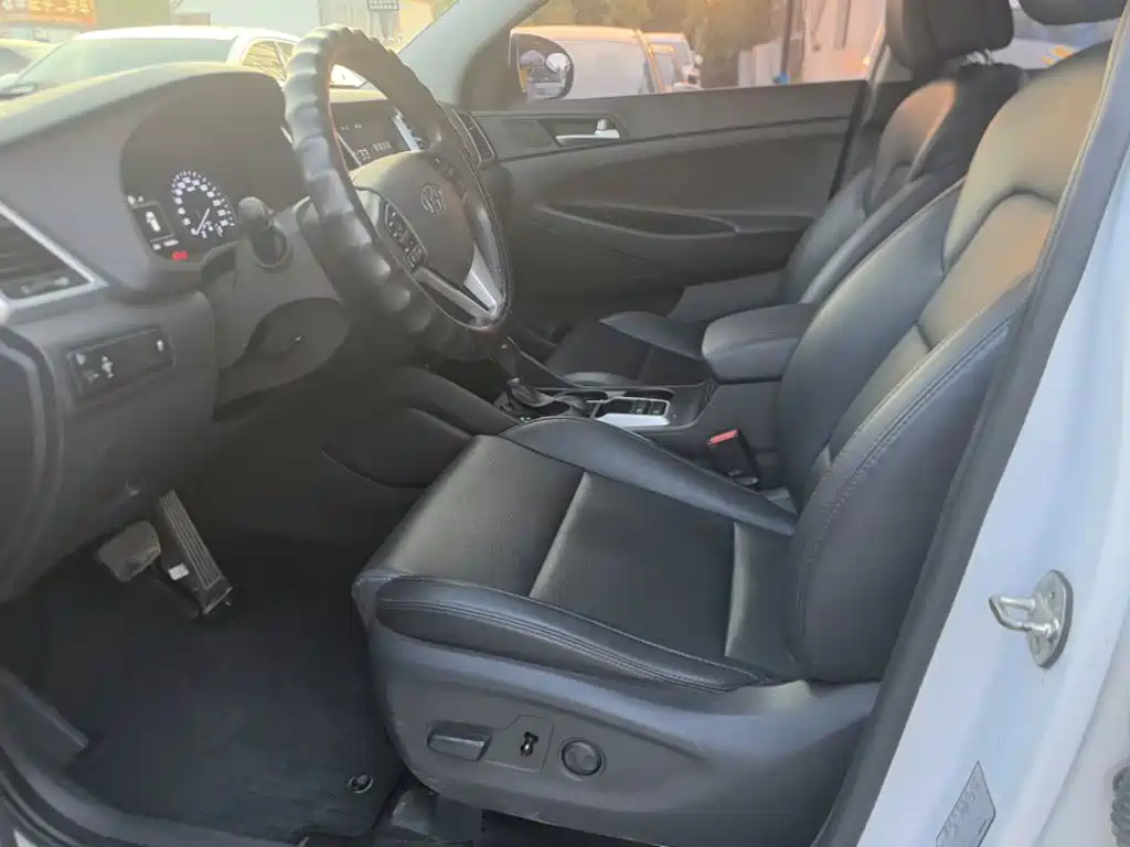 Hyundai Tucson — миниатюра 15