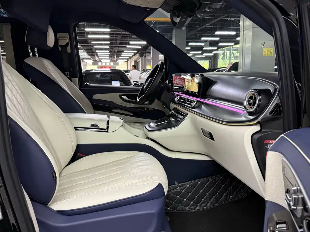 Mercedes-Benz Vito — миниатюра 17