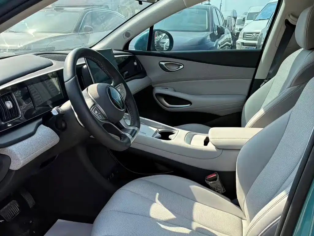 BYD Sealion 05 EV — миниатюра 6