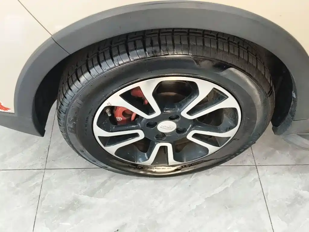 Geely Vision X3 — миниатюра 23