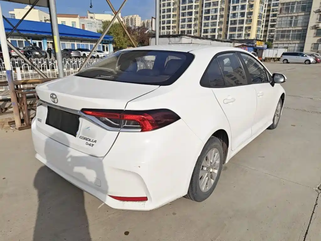 Toyota Corolla — миниатюра 7