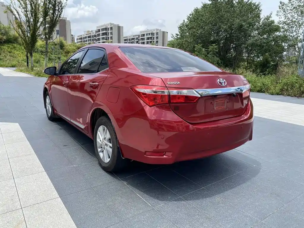Toyota Corolla — миниатюра 8