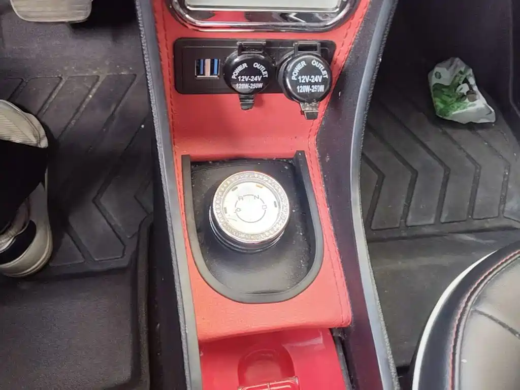 Wuling MINIEV — миниатюра 14