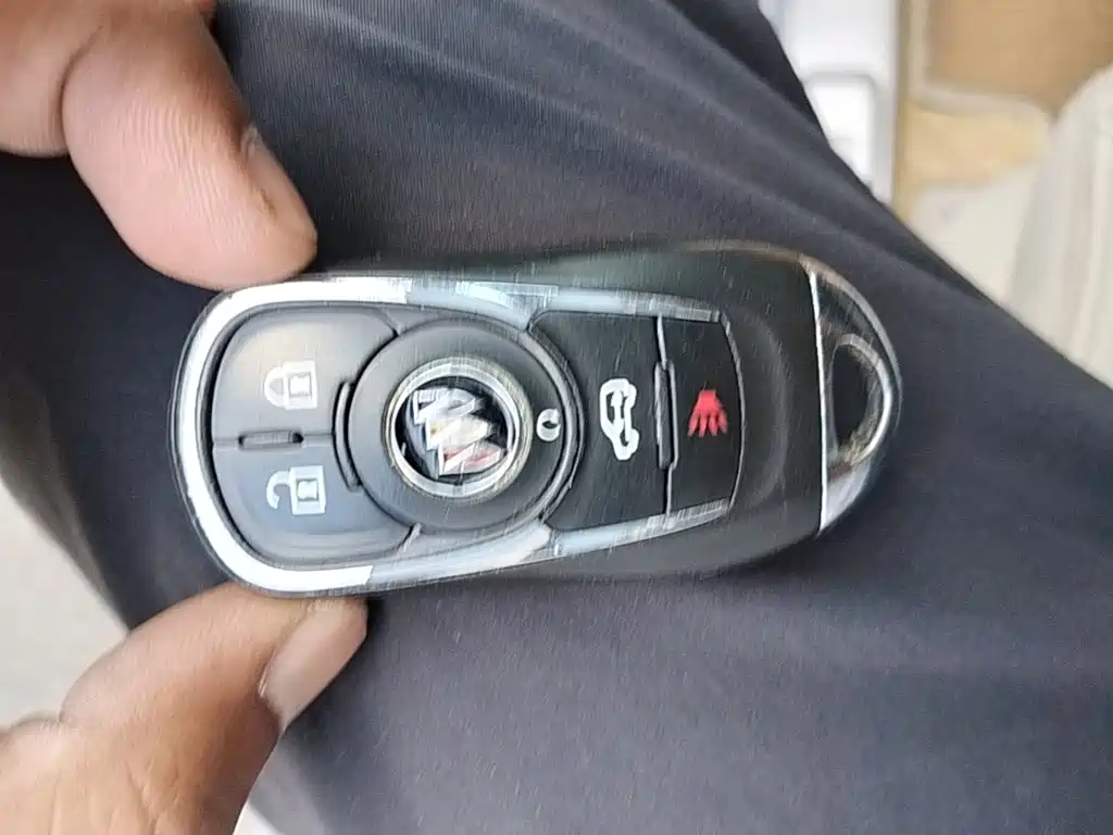 Buick GL8 — миниатюра 9