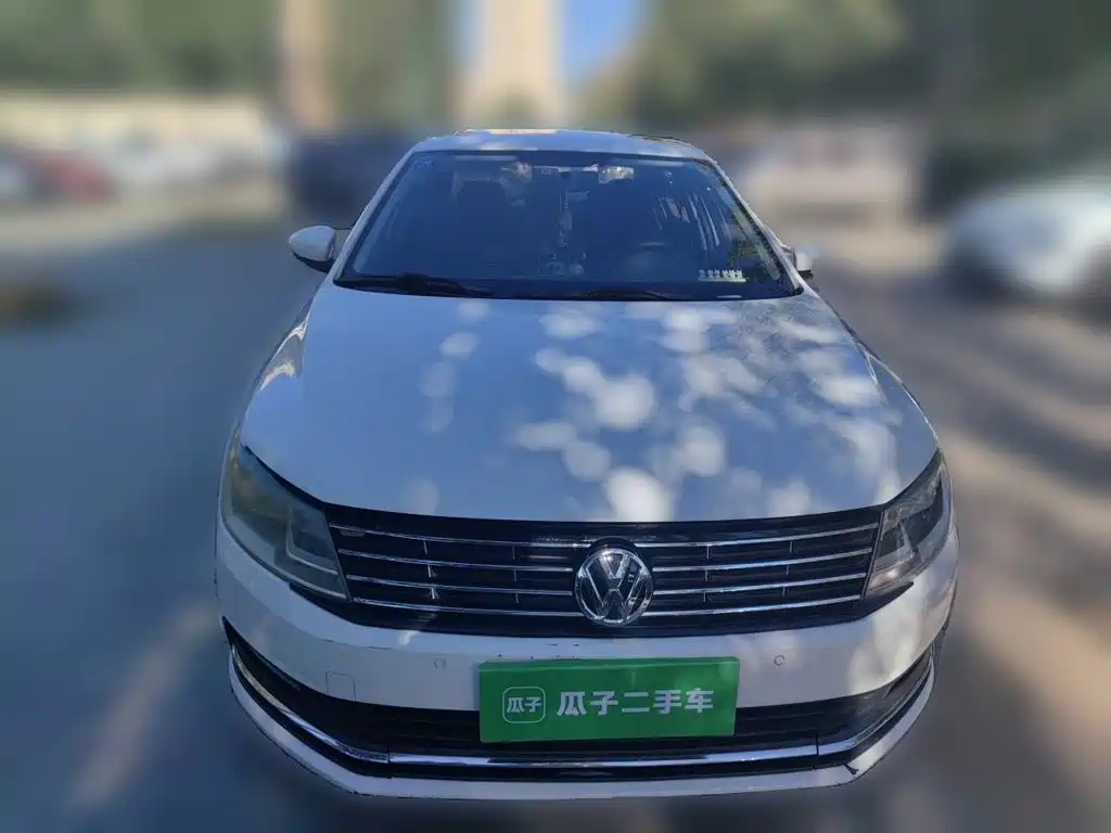Volkswagen Lavida — миниатюра 2