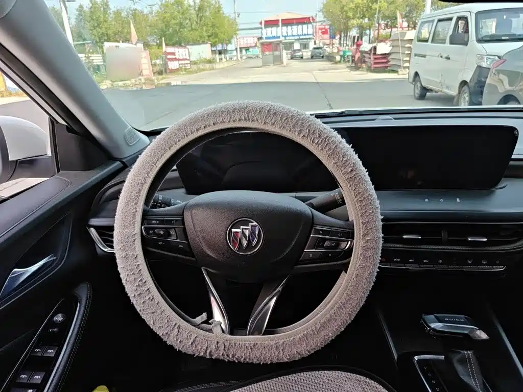 Buick Verano — миниатюра 6