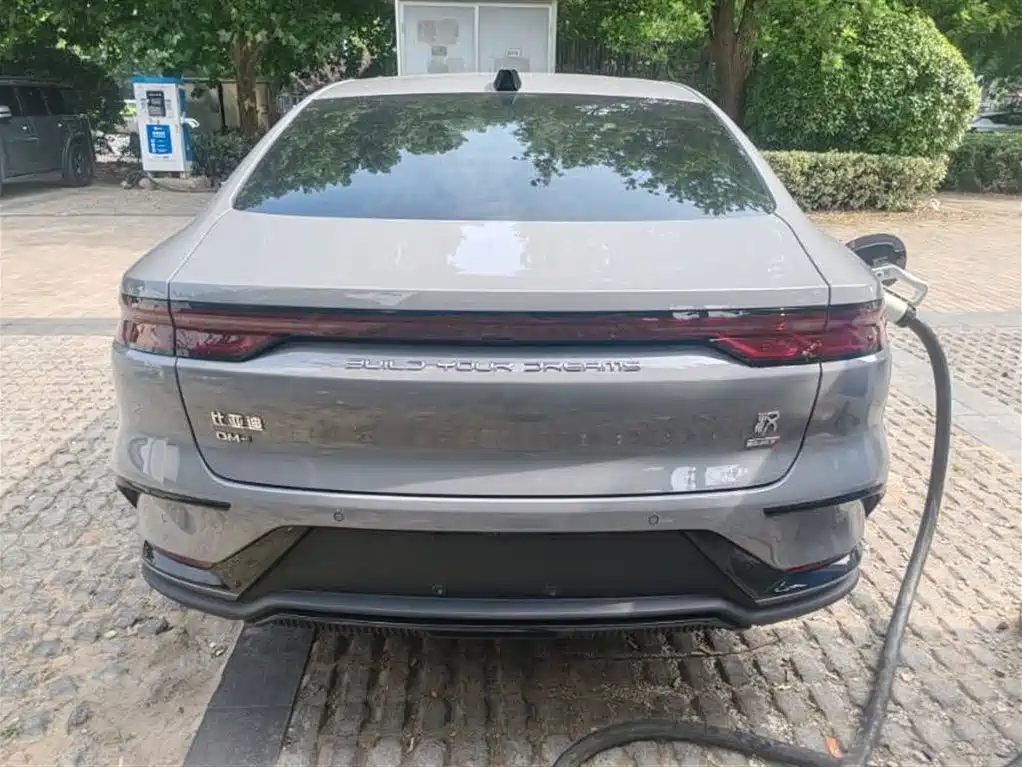 BYD Han 2025 DM-i Smart Drive 125KM Flagship