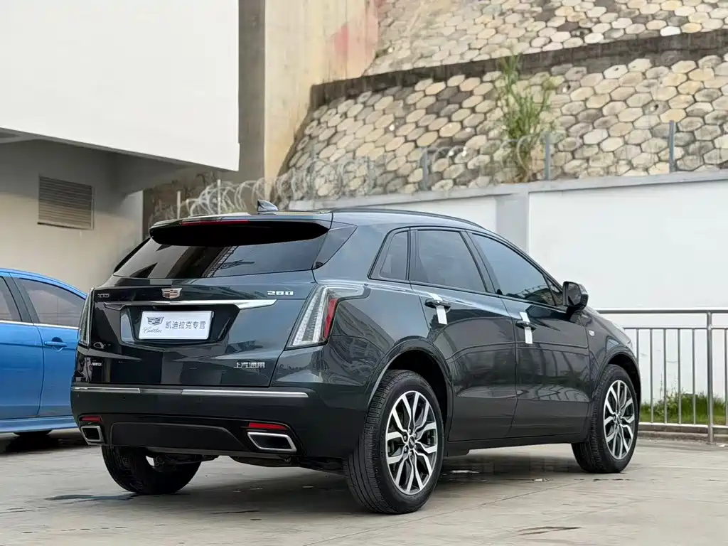 Cadillac XT5 — миниатюра 5