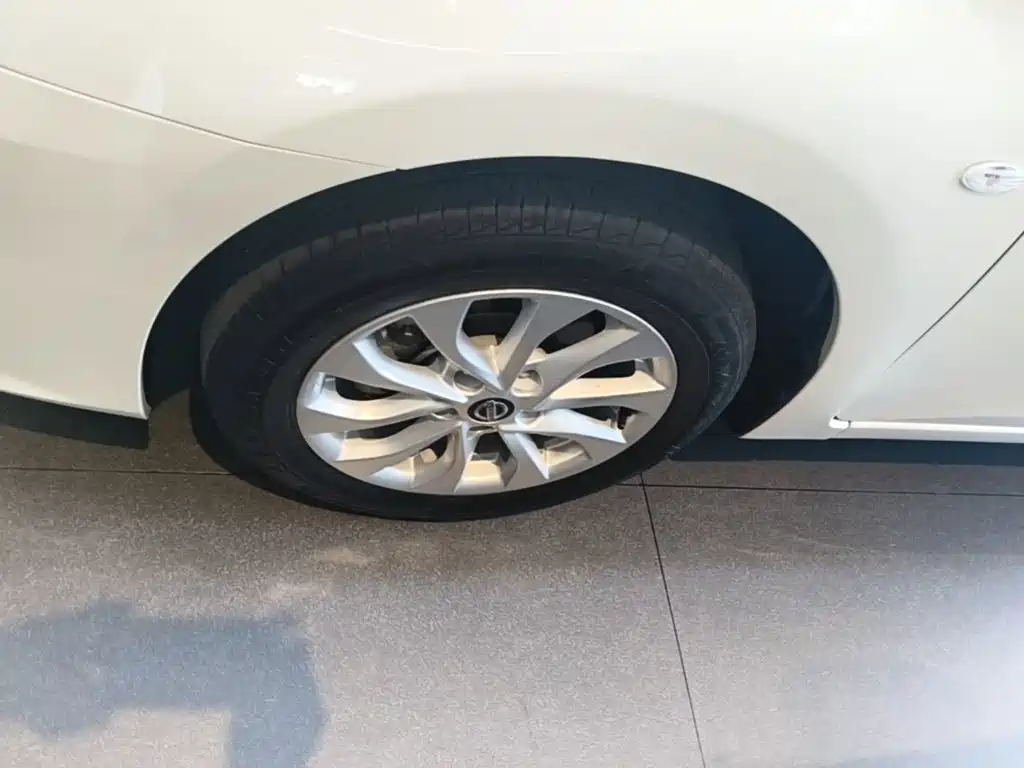Nissan Sylphy — миниатюра 23