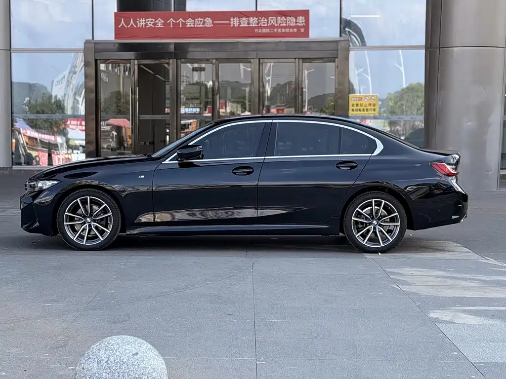 BMW 3 Series — миниатюра 4