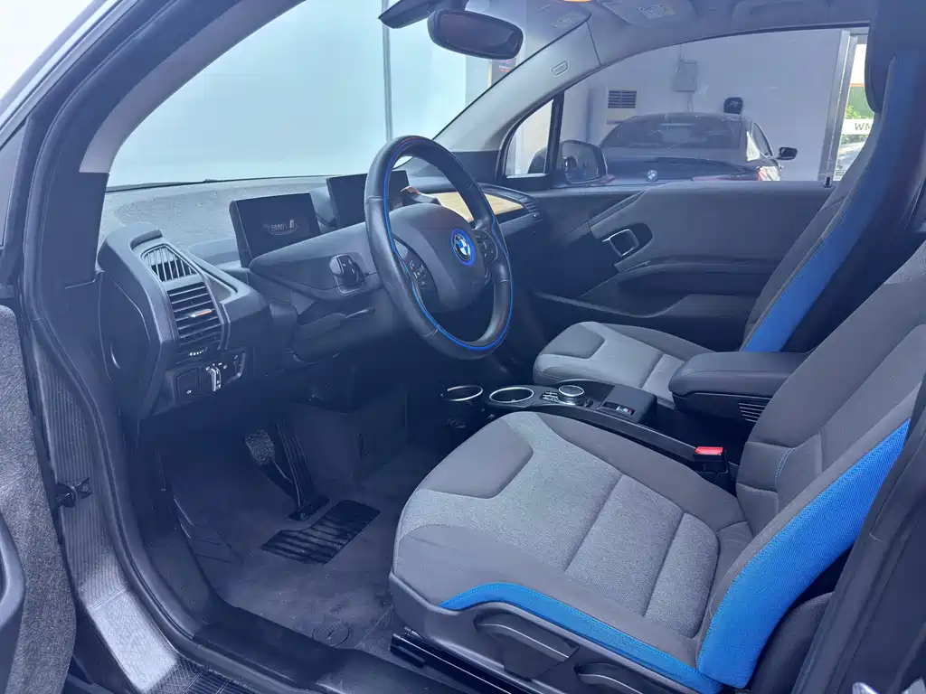 BMW i3 (Import) — миниатюра 10