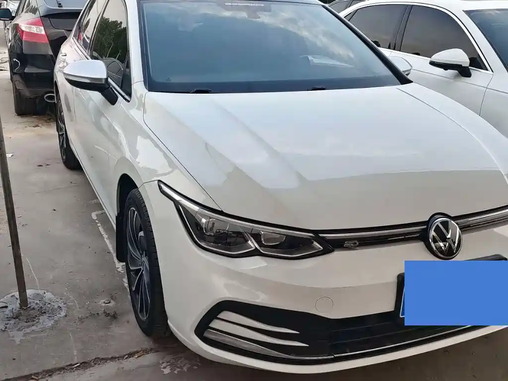 Volkswagen Golf 2022