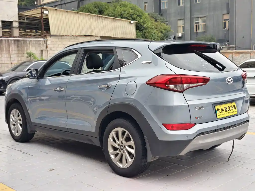 Hyundai Tucson — миниатюра 19