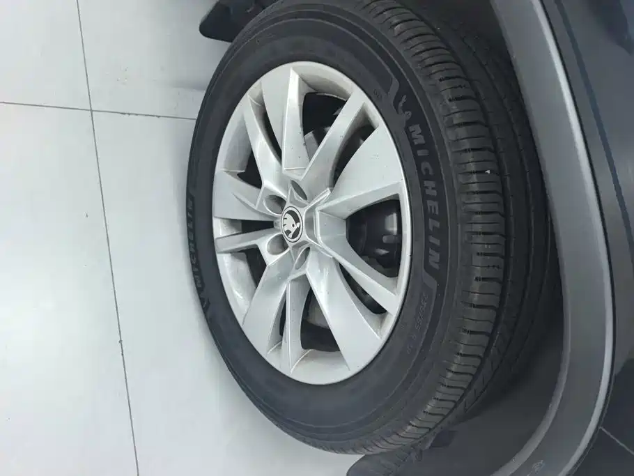 Skoda Kodiaq — миниатюра 6