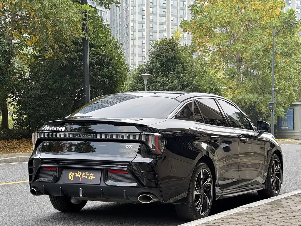 Lynk & Co 03 — миниатюра 22