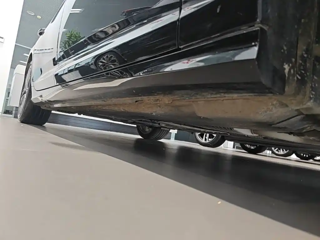Audi A6L — миниатюра 21